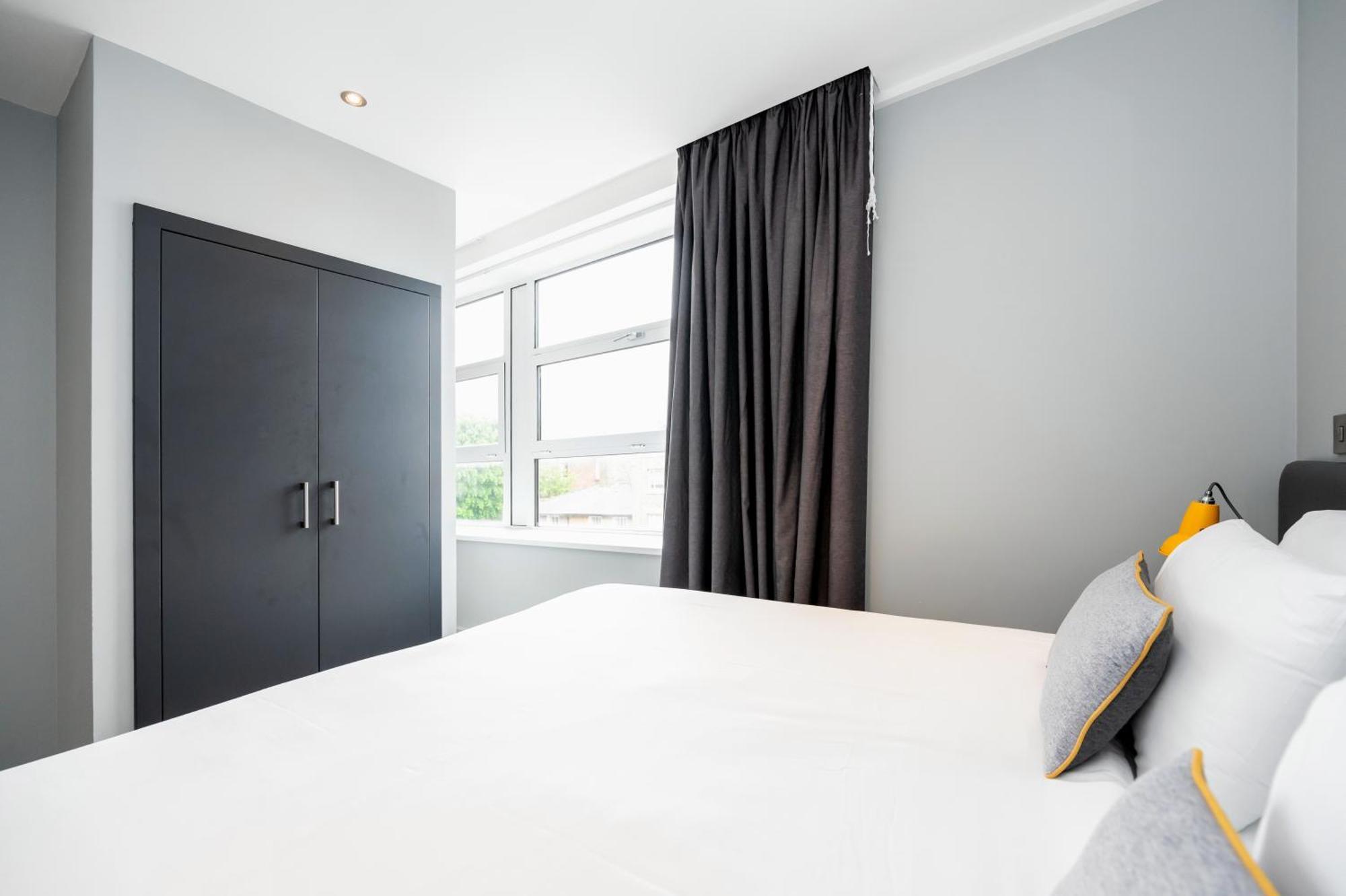 Staycity Greenwich High Road Aparthotel Londra